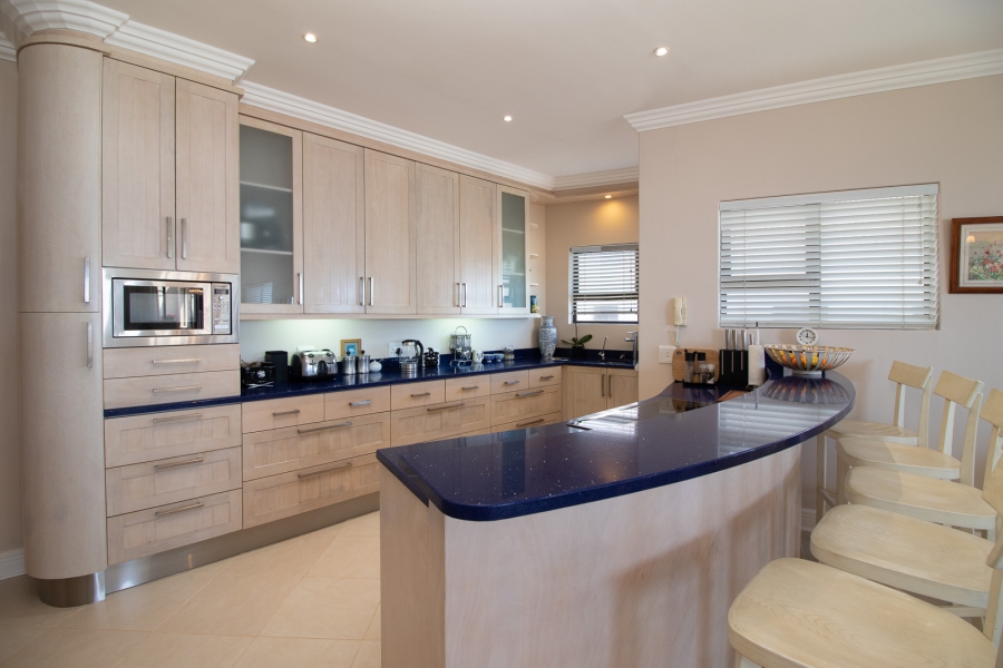 4 Bedroom Property for Sale in West Beach Eastern Cape